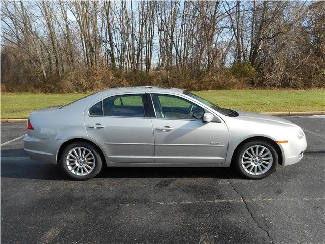 2008 Mercury - Image 2 of 12