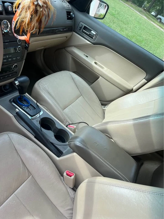 2008 Mercury - Image 10 of 13