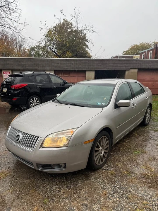 2008 Mercury Sable - Image 2 of 7