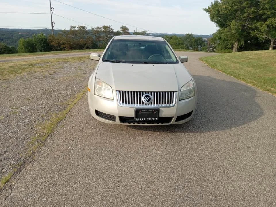 2008 Mercury Sable - Image 2 of 10