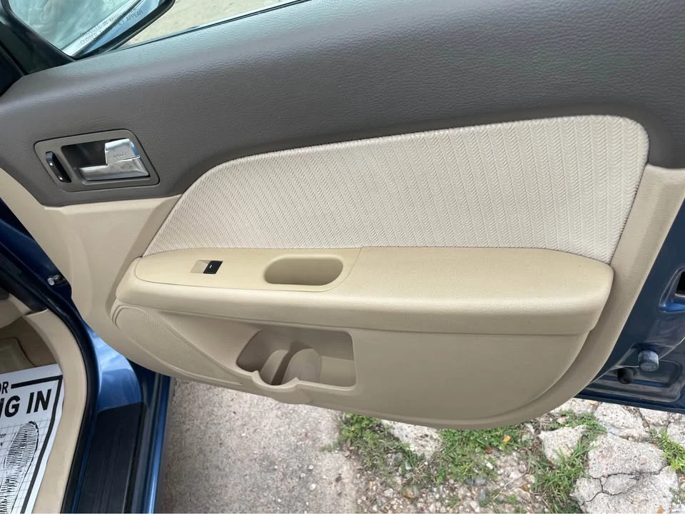 2008 Mercury - Image 6 of 13