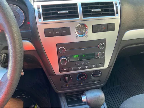 2008 Mercury Milan Sedan 4D