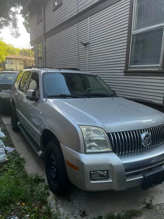 2008 Mercury - Image 2 of 7