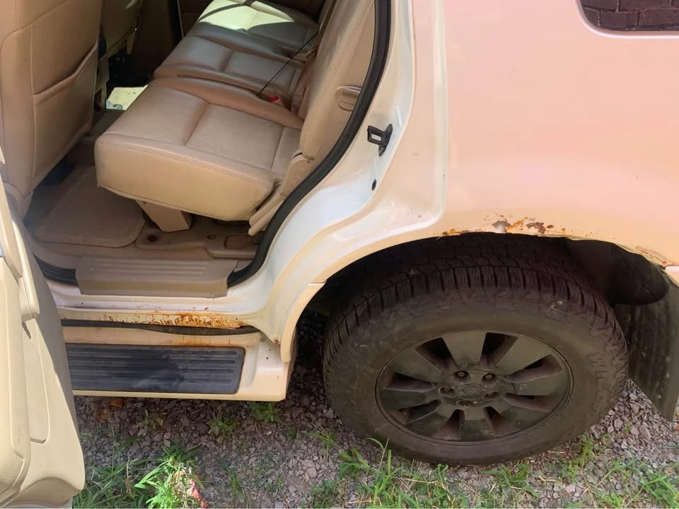 2008 Mercury - Image 7 of 9