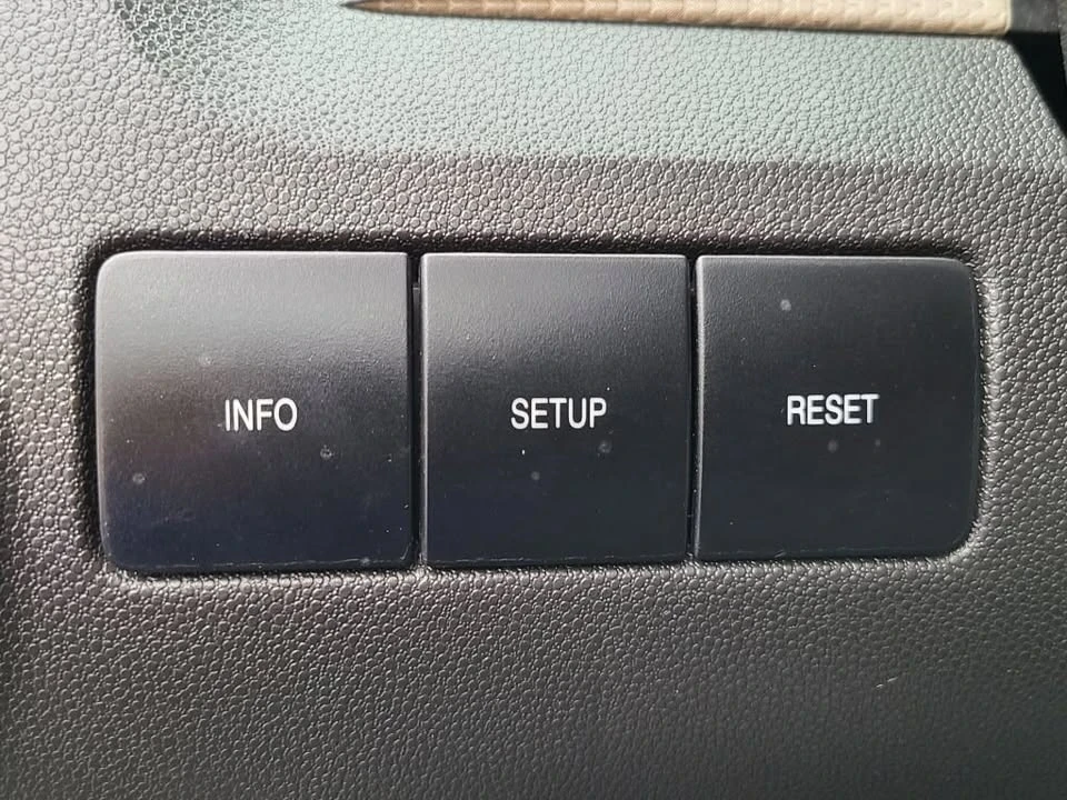 2008 Mercury Mariner - Image 12 of 20