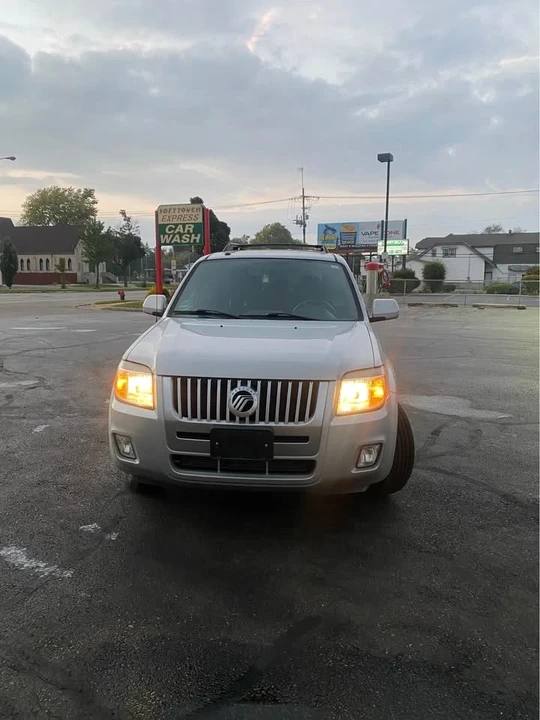 2008 Mercury Mariner - Image 8 of 12