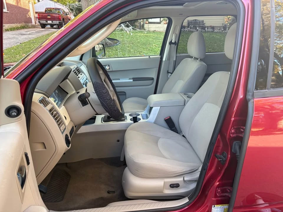 2008 Mercury Mariner - Image 6 of 7