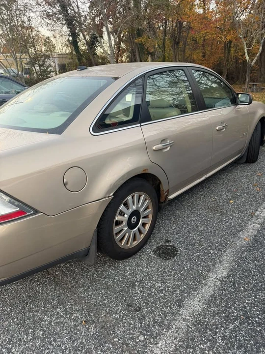 2008 Mercury Sable - Image 5 of 10