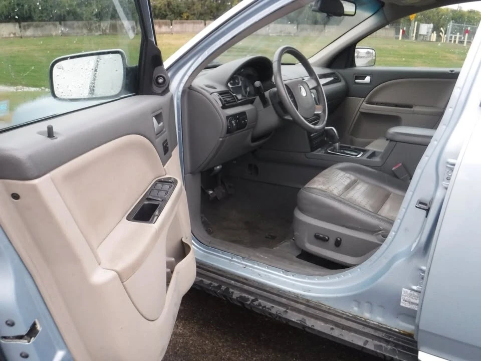 2008 Mercury Sable - Image 9 of 15