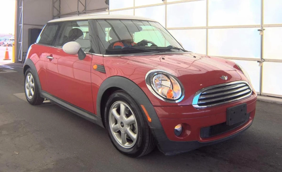 2008 Mini Mini 2nd Gen - Image 3 of 12
