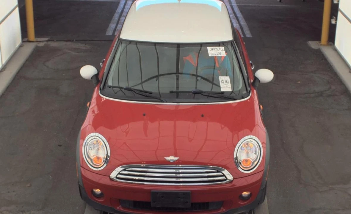 2008 Mini Mini 2nd Gen - Image 2 of 12