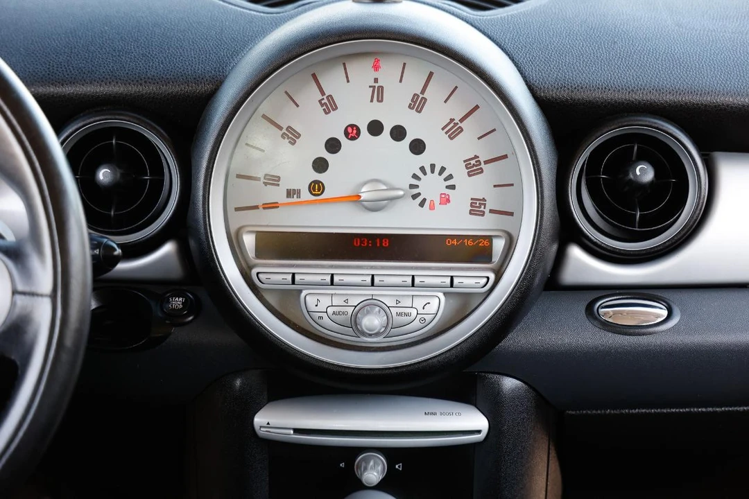 2008 Mini Mini 2nd Gen - Image 28 of 31