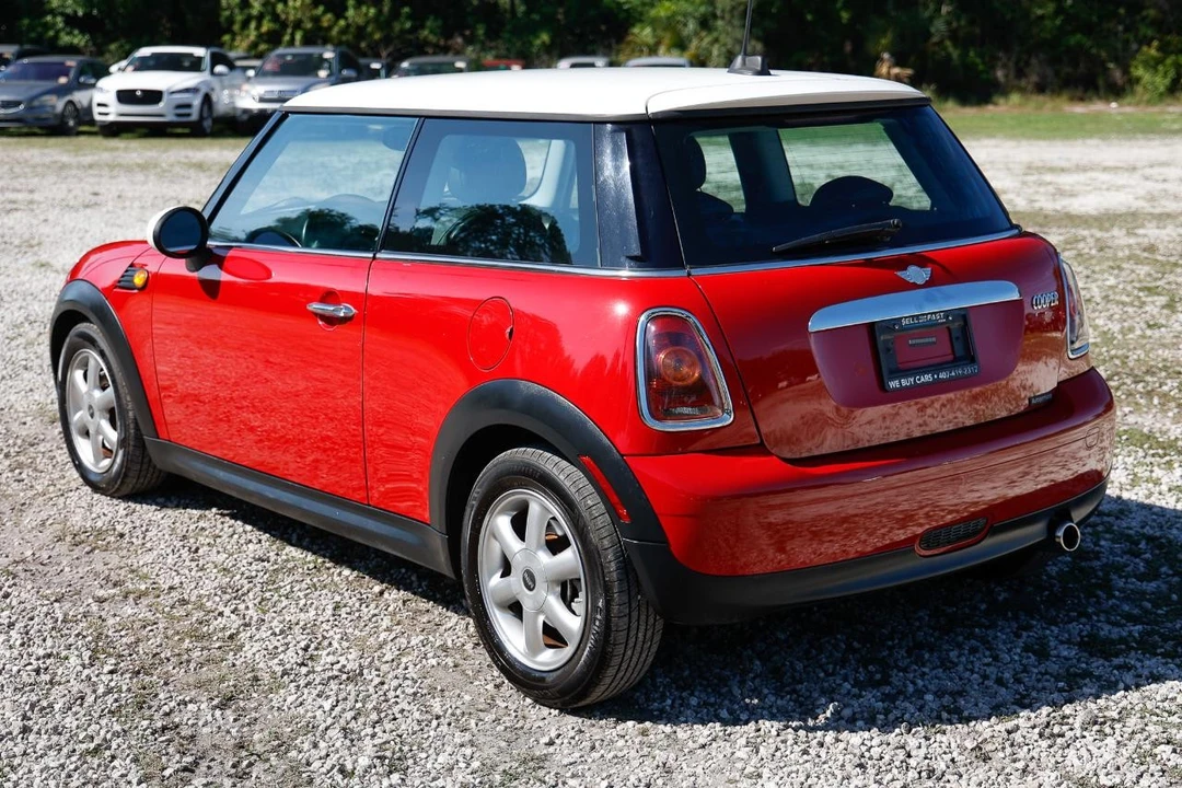 2008 Mini Mini 2nd Gen - Image 5 of 31