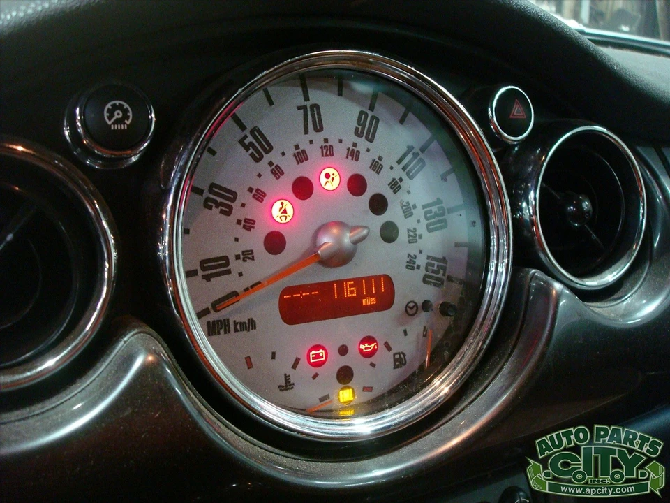 2008 Mini Mini 1st Gen - Image 5 of 20