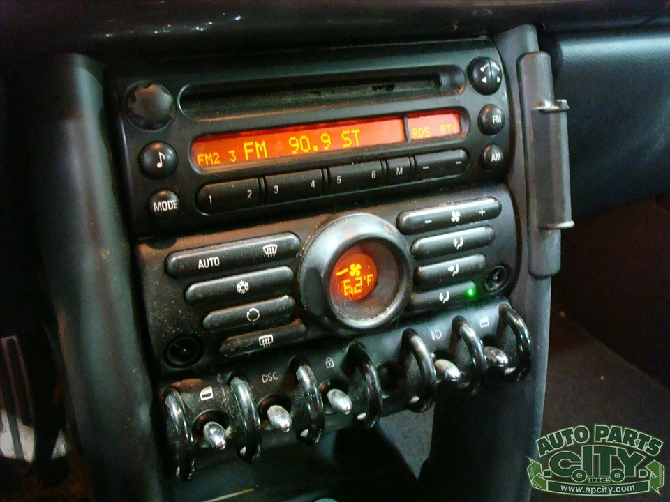 2008 Mini Mini 1st Gen - Image 3 of 20