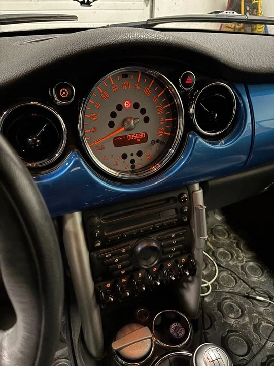 2008 Mini Mini 2nd Gen - Image 5 of 6