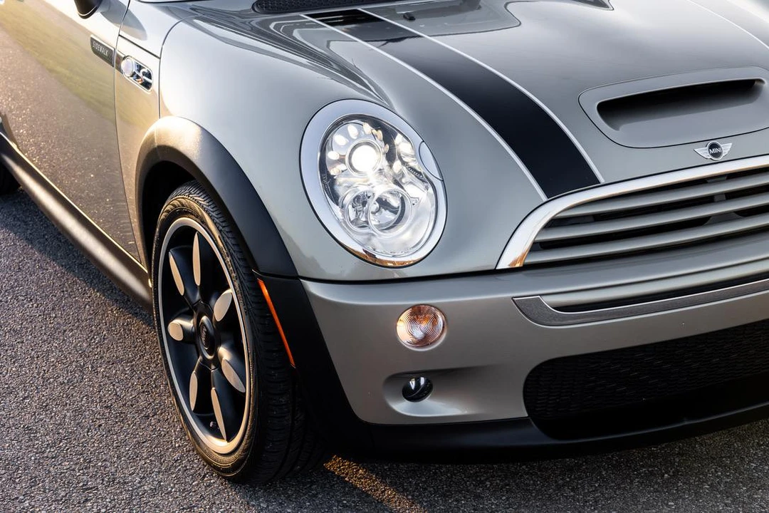 2008 Mini Mini 1st Gen - Image 18 of 31