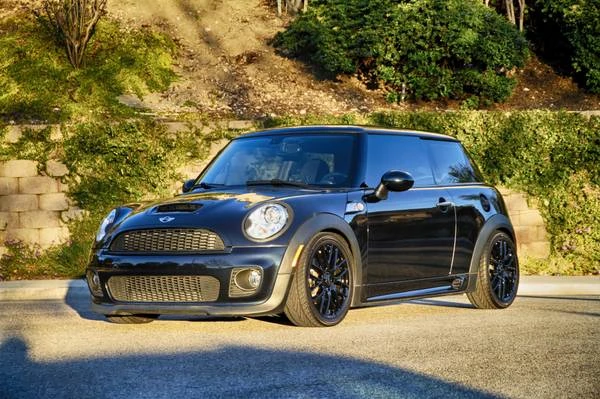 2008 Mini Mini 2nd Gen - Image 2 of 5