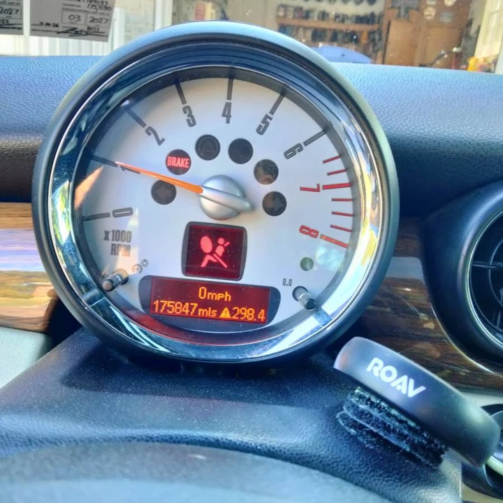 2008 Mini Mini 2nd Gen - Image 6 of 9