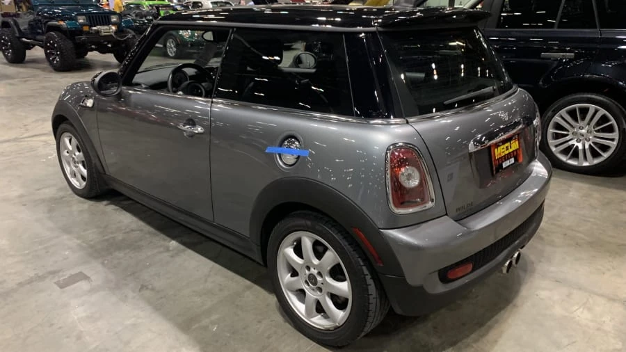 2008 Mini Mini 2nd Gen - Image 2 of 6