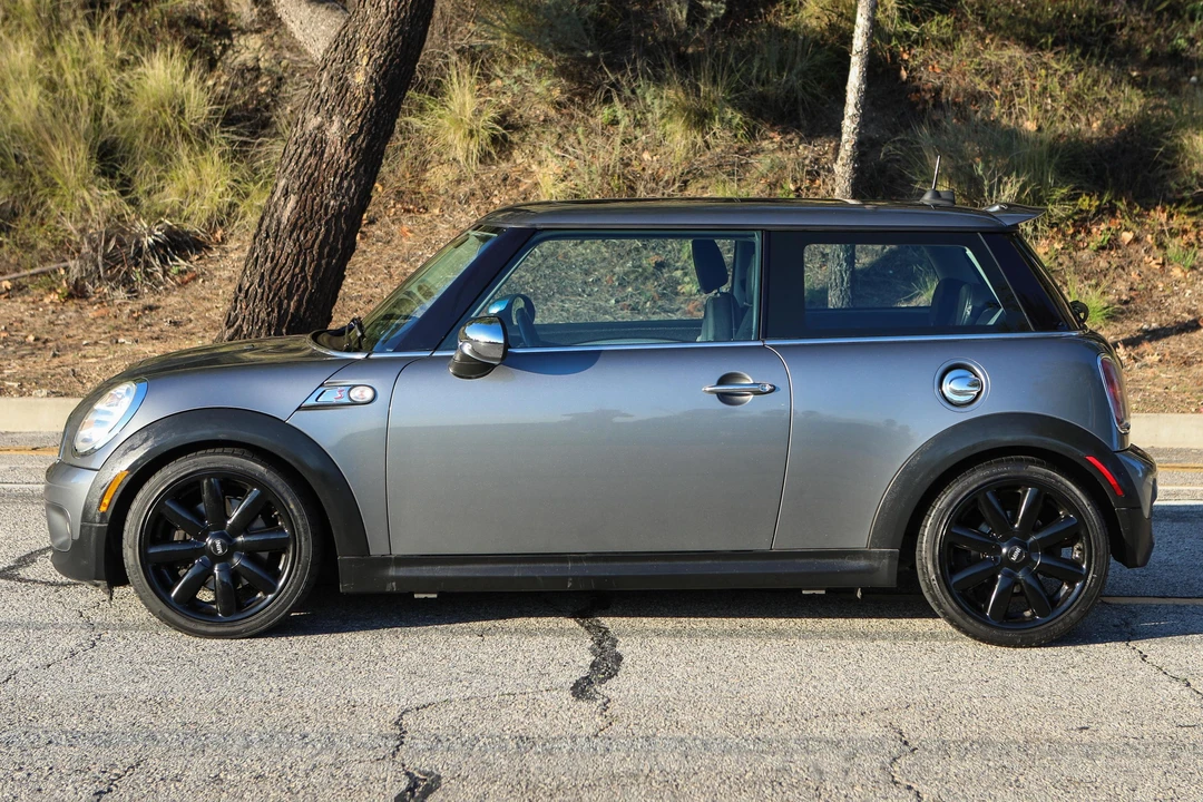 2008 Mini Mini 2nd Gen - Image 3 of 10
