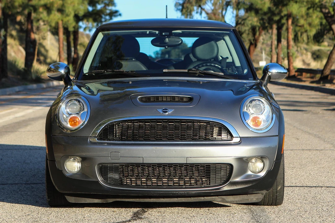 2008 Mini Mini 2nd Gen - Image 2 of 10