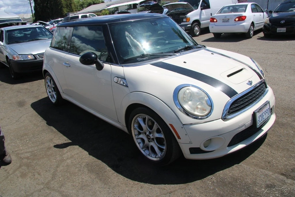 2008 Mini Mini 2nd Gen - Image 10 of 21