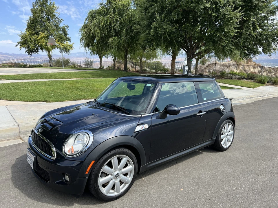 2008 Mini Mini 2nd Gen - Image 9 of 31