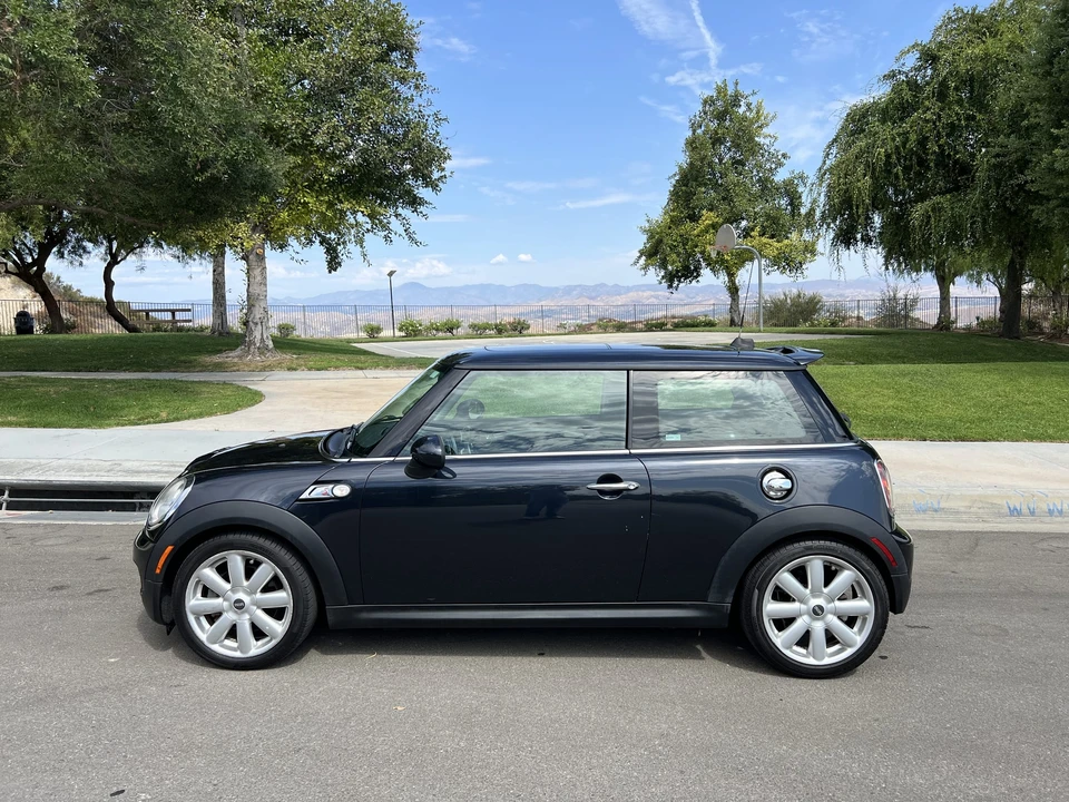 2008 Mini Mini 2nd Gen - Image 10 of 31