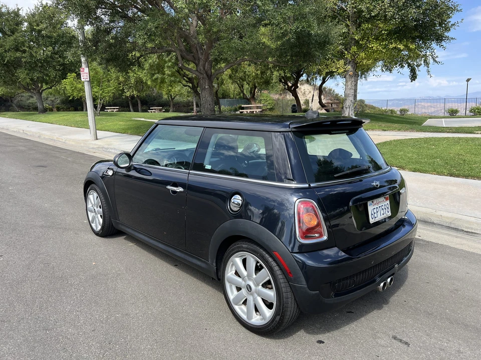 2008 Mini Mini 2nd Gen - Image 14 of 31
