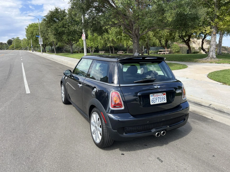 2008 Mini Mini 2nd Gen - Image 13 of 31
