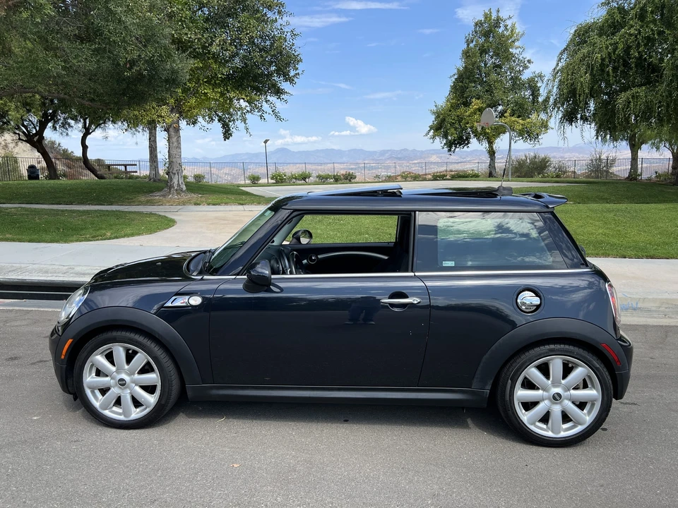 2008 Mini Mini 2nd Gen - Image 11 of 31