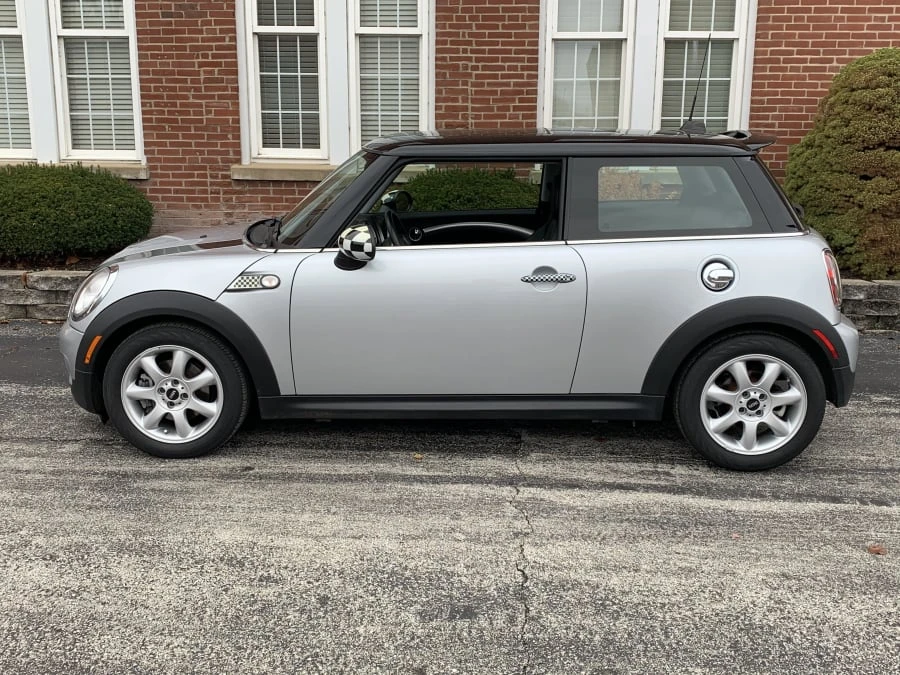 2008 Mini Mini 2nd Gen - Image 2 of 8