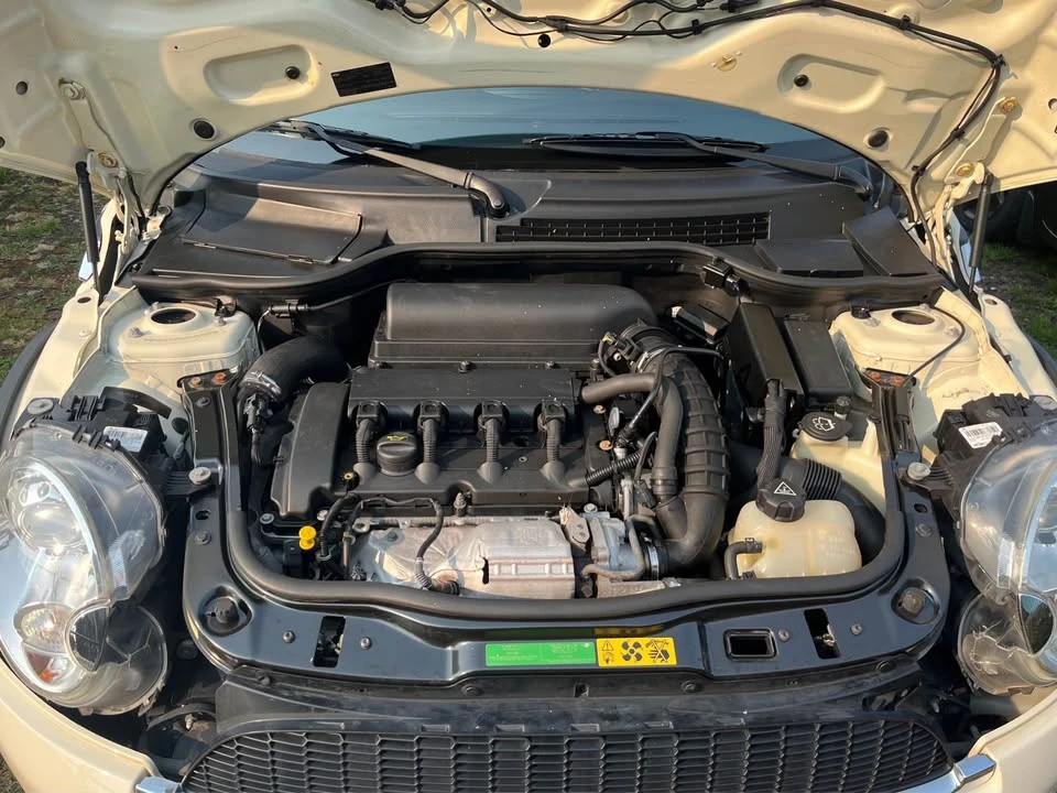 2008 Rover - Image 12 of 13