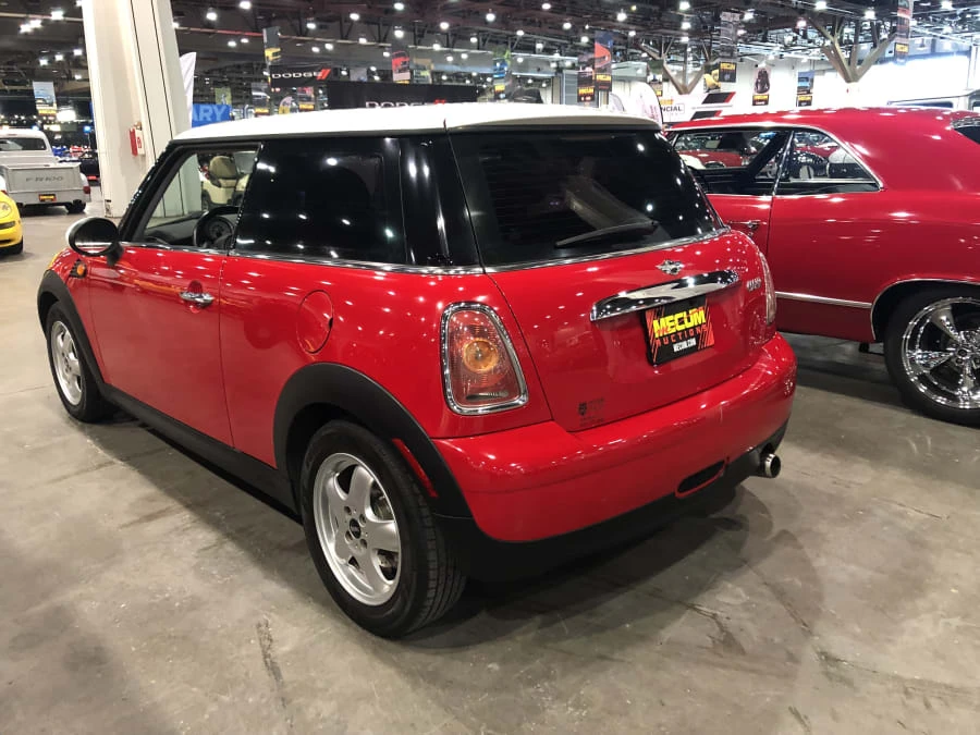 2008 Mini Mini 2nd Gen - Image 2 of 4