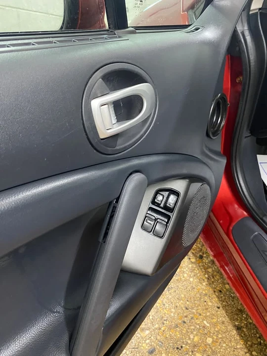 2008 Mitsubishi Eclipse 4th Gen - Image 11 of 17