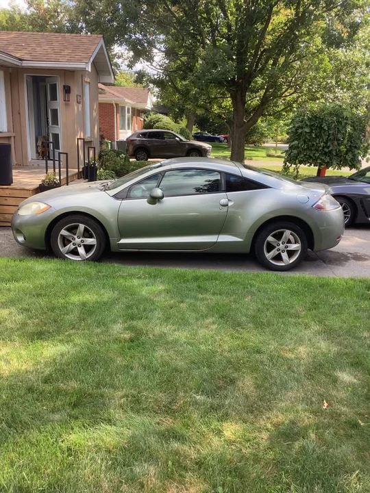 2008 Mitsubishi Eclipse - Image 7 of 11