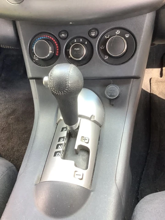2008 Mitsubishi Eclipse - Image 3 of 11