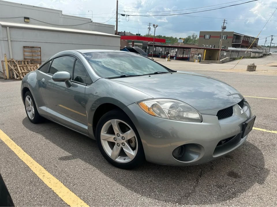2008 Mitsubishi Eclipse 4th Gen - Image 2 of 5
