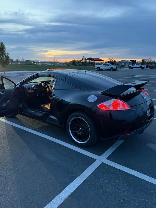 2008 Mitsubishi Eclipse 4th Gen - Image 8 of 10