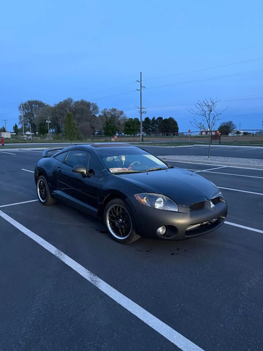 2008 Mitsubishi Eclipse 4th Gen - Image 4 of 10