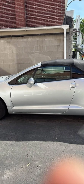 2008 Mitsubishi Eclipse - Image 3 of 4