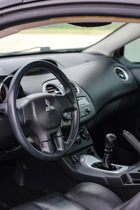 2008 Mitsubishi Eclipse 4th Gen - Image 10 of 19