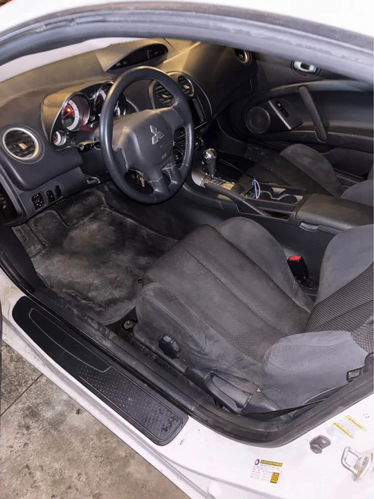 2008 Mitsubishi Eclipse 4th Gen - Image 10 of 14