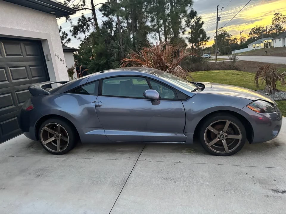 2008 Mitsubishi Eclipse 4th Gen - Image 2 of 10