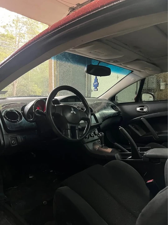 2008 Mitsubishi Eclipse 4th Gen - Image 10 of 12