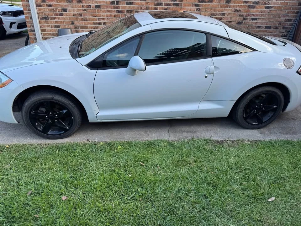 2008 Mitsubishi Eclipse 4th Gen - Image 2 of 5