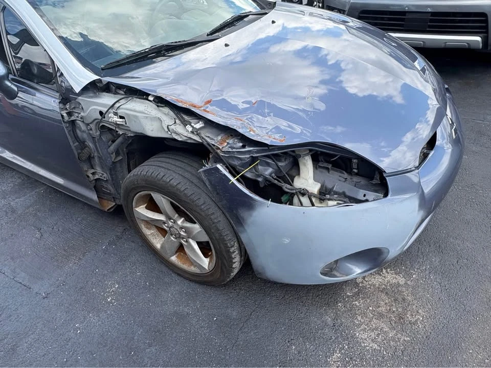 2008 Mitsubishi Eclipse 4th Gen - Image 9 of 13