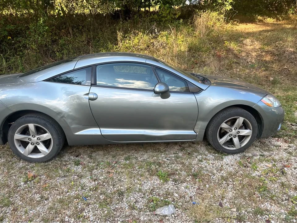 2008 Mitsubishi Eclipse 4th Gen - Image 2 of 8