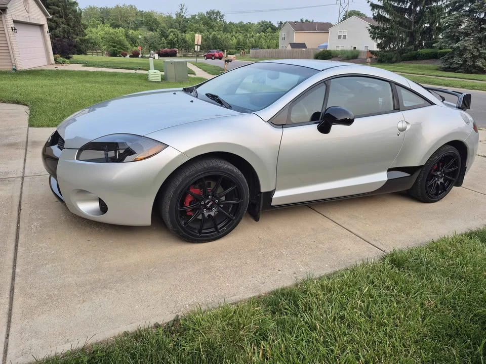 2008 Mitsubishi Eclipse - Image 6 of 15